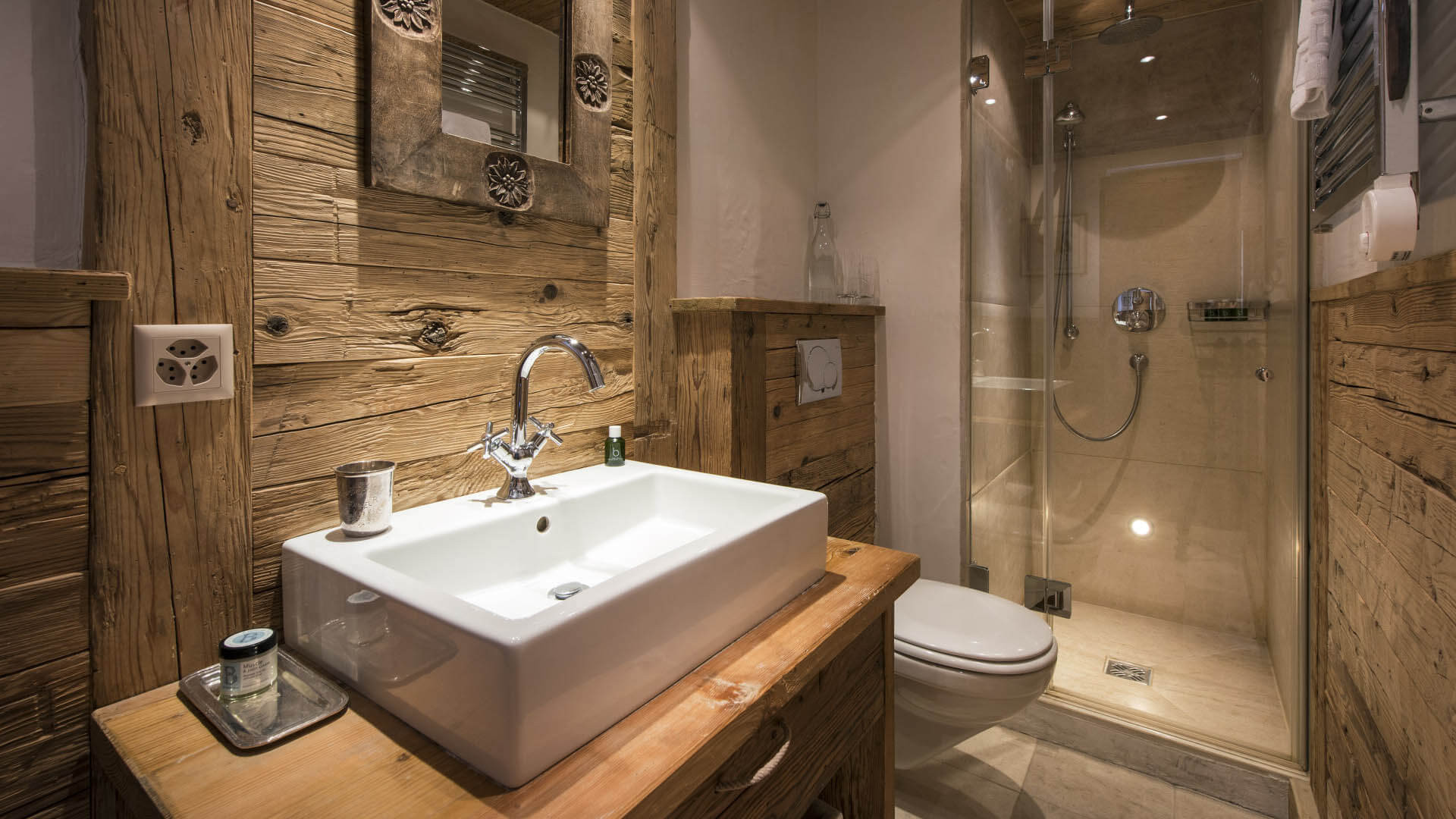 Verbier Location Appartement Luxe Versilite Douche