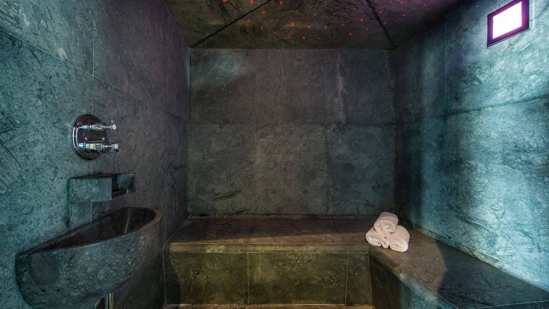 Verbier Location Chalet Luxe Villatonkite Hammam