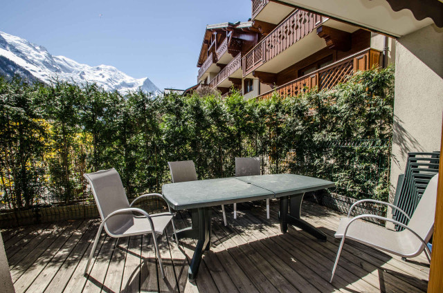 Chamonix Location Appartement Dans Chalet Luxe Cotterite Balcon