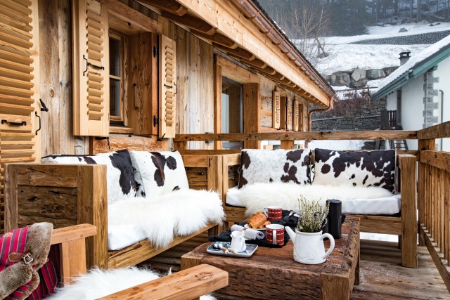 Chamonix Luxury Rental Chalet Coroudin Terrace