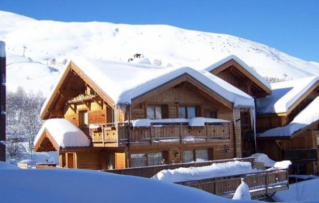 Les Deux Alpes Luxury Rental Chalet Wax Opal Chalet