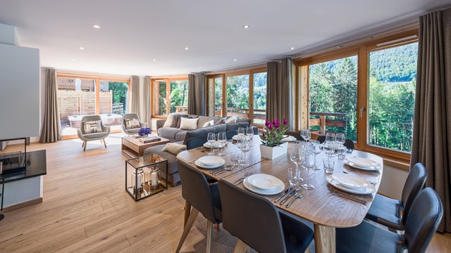 Morzine Luxury Rental Chalet Merline Dining Room