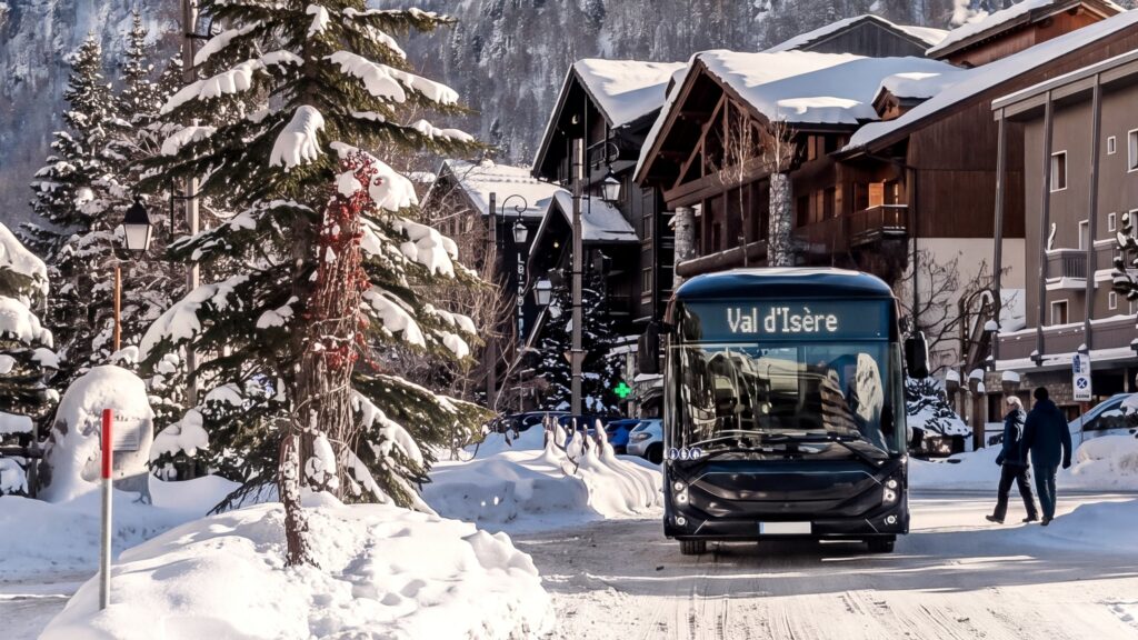 Navette Val d&rsquo;Isère : bus gratuits, Bourg-Saint-Maurice, Tignes et taxis