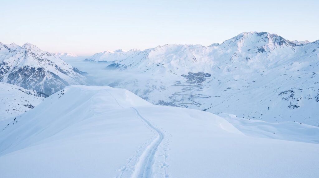 Quelle station choisir dans les 3 Vallées : Courchevel, Méribel ou Val Thorens ?